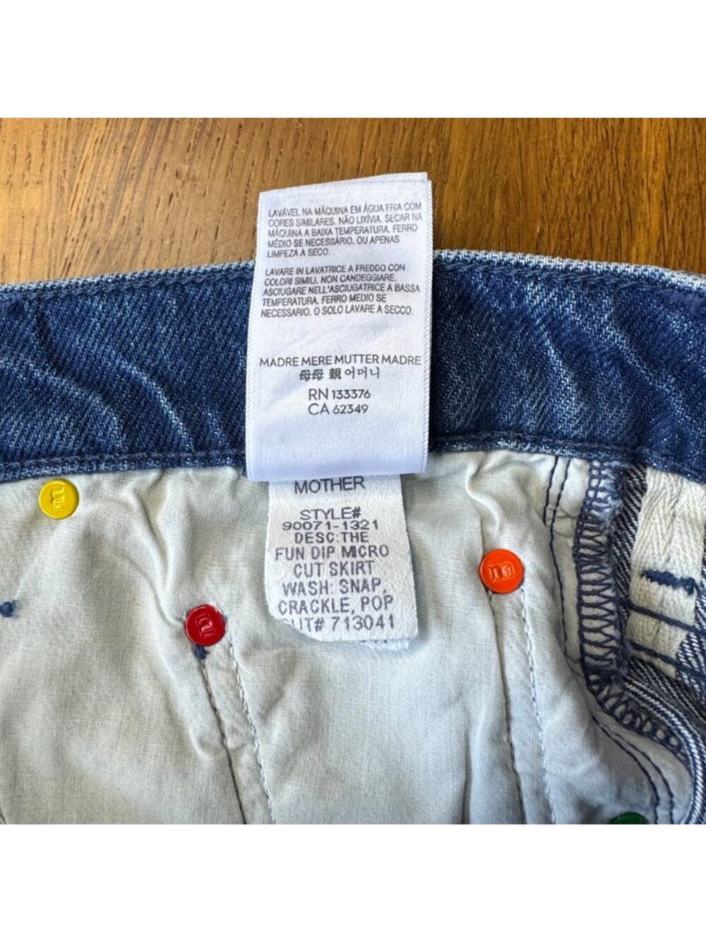 MOTHER Fun Dip Micro Mini Denim Skirt Womens 25 NWT Raw Hem Snap Crackle Pop NEW - Picture 11 of 16